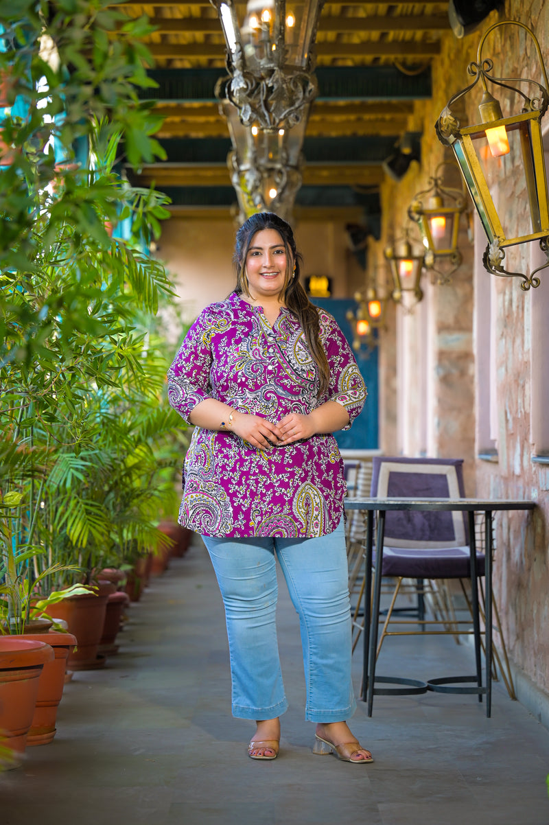 Women Purple Rayon Printed Short Top with V-Neck (Plus Size)