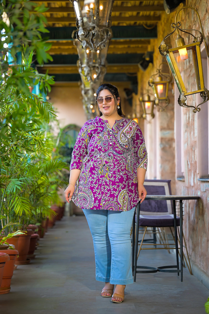 Women Purple Rayon Printed Short Top with V-Neck (Plus Size)