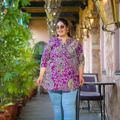 Women Purple Rayon Printed Short Top with V-Neck (Plus Size)