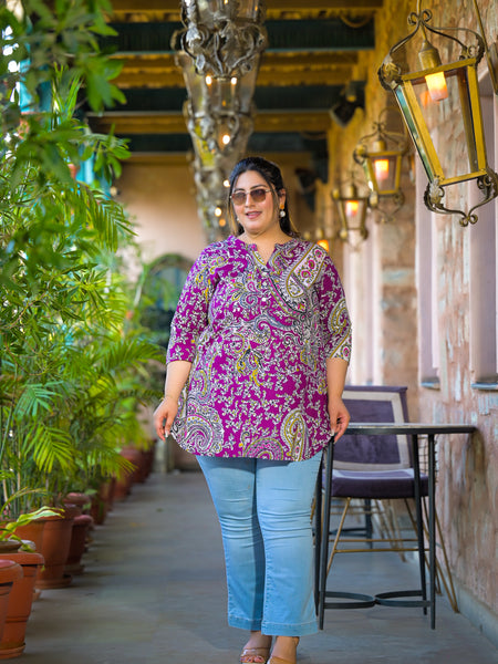 Women Purple Rayon Printed Short Top with V-Neck (Plus Size)