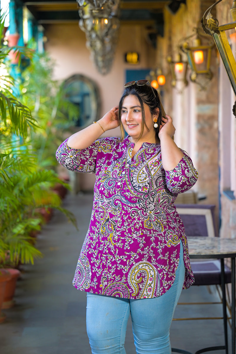 Women Purple Rayon Printed Short Top with V-Neck (Plus Size)