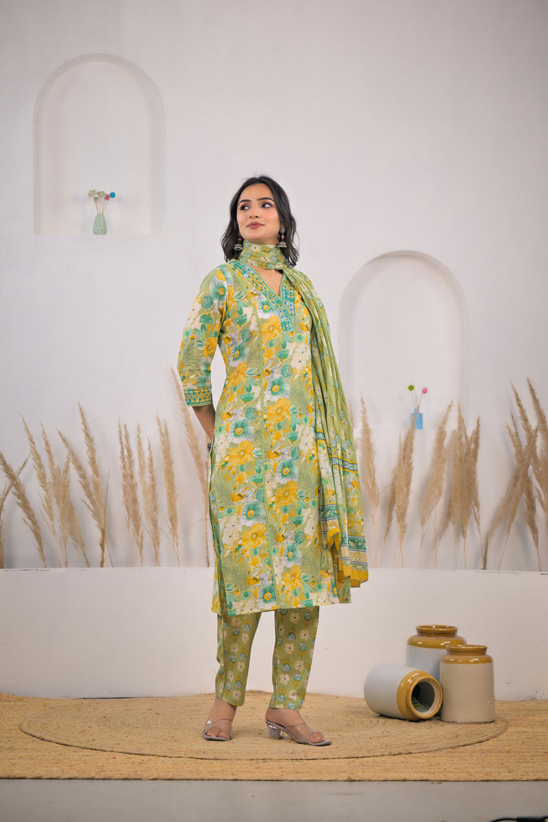 Elegant floral kurta set for female