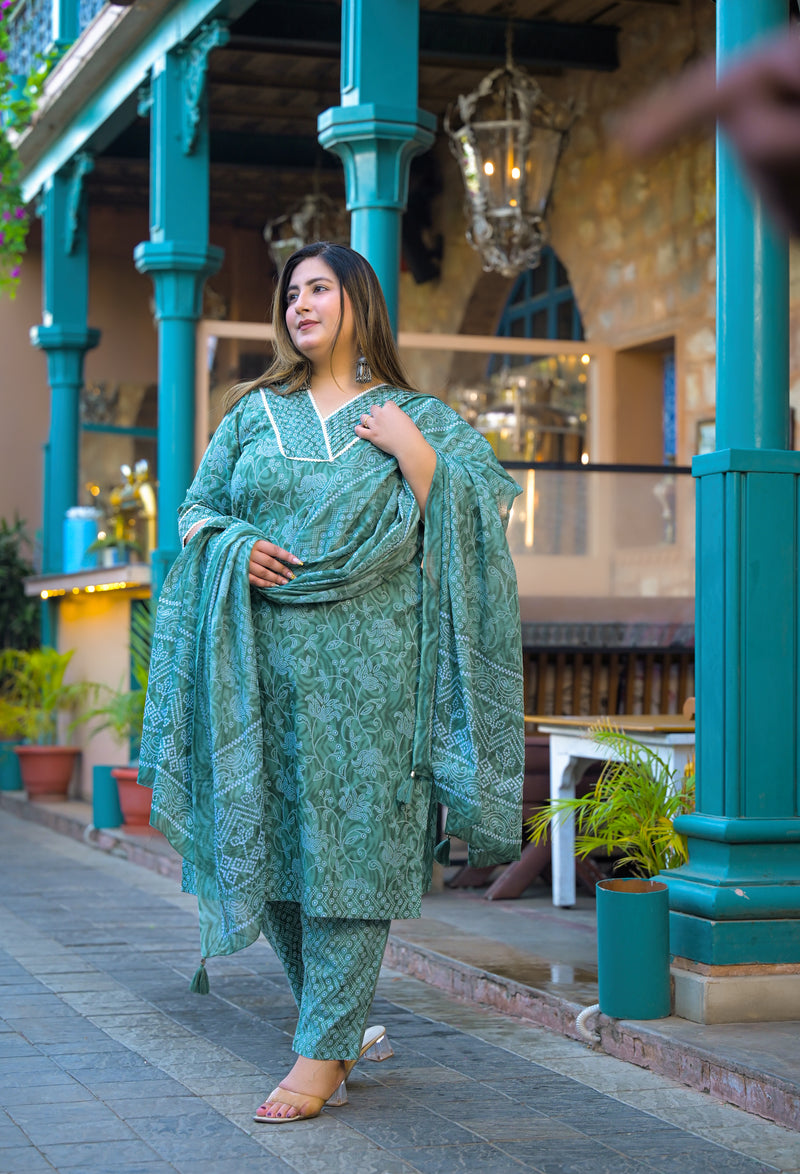 Green Printed Cotton Kurta Pant Dupatta Set for Women (Plus Size)