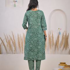 Green printed kurta pant set for woman