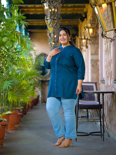 Women Blue Rayon Solid Short Top with Round Neck (Plus Size)