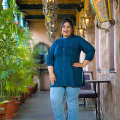 Women Blue Rayon Solid Short Top with Round Neck (Plus Size)