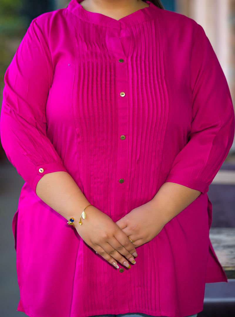 Women Pink Rayon Solid Short Top with Round Neck (Plus Size)