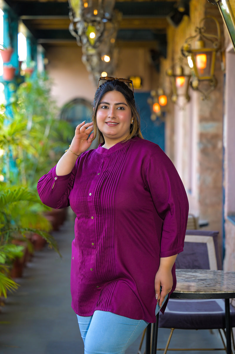 Women Purple Rayon Solid Short Top with Round Neck (Plus Size)