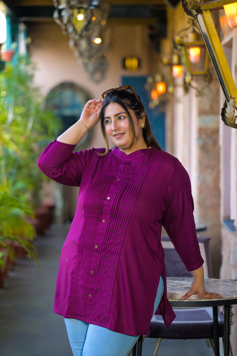 Women Purple Rayon Solid Short Top with Round Neck (Plus Size)