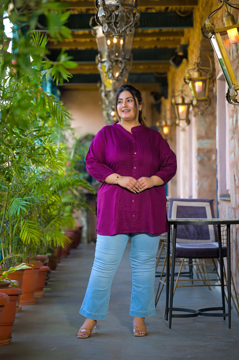 Women Purple Rayon Solid Short Top with Round Neck (Plus Size)