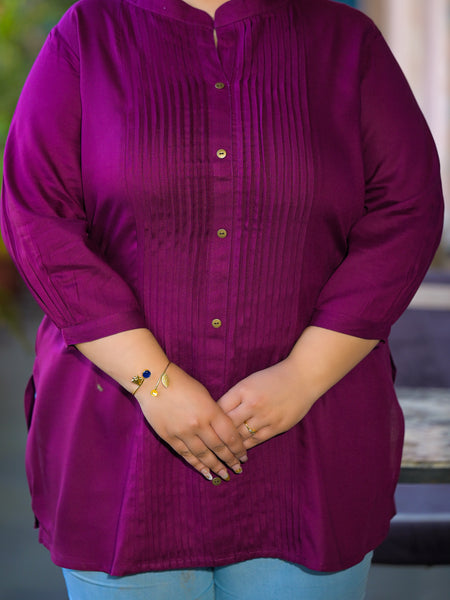 Women Purple Rayon Solid Short Top with Round Neck (Plus Size)