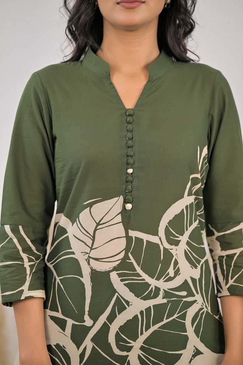 Stylish printed cotton co ord set green color
