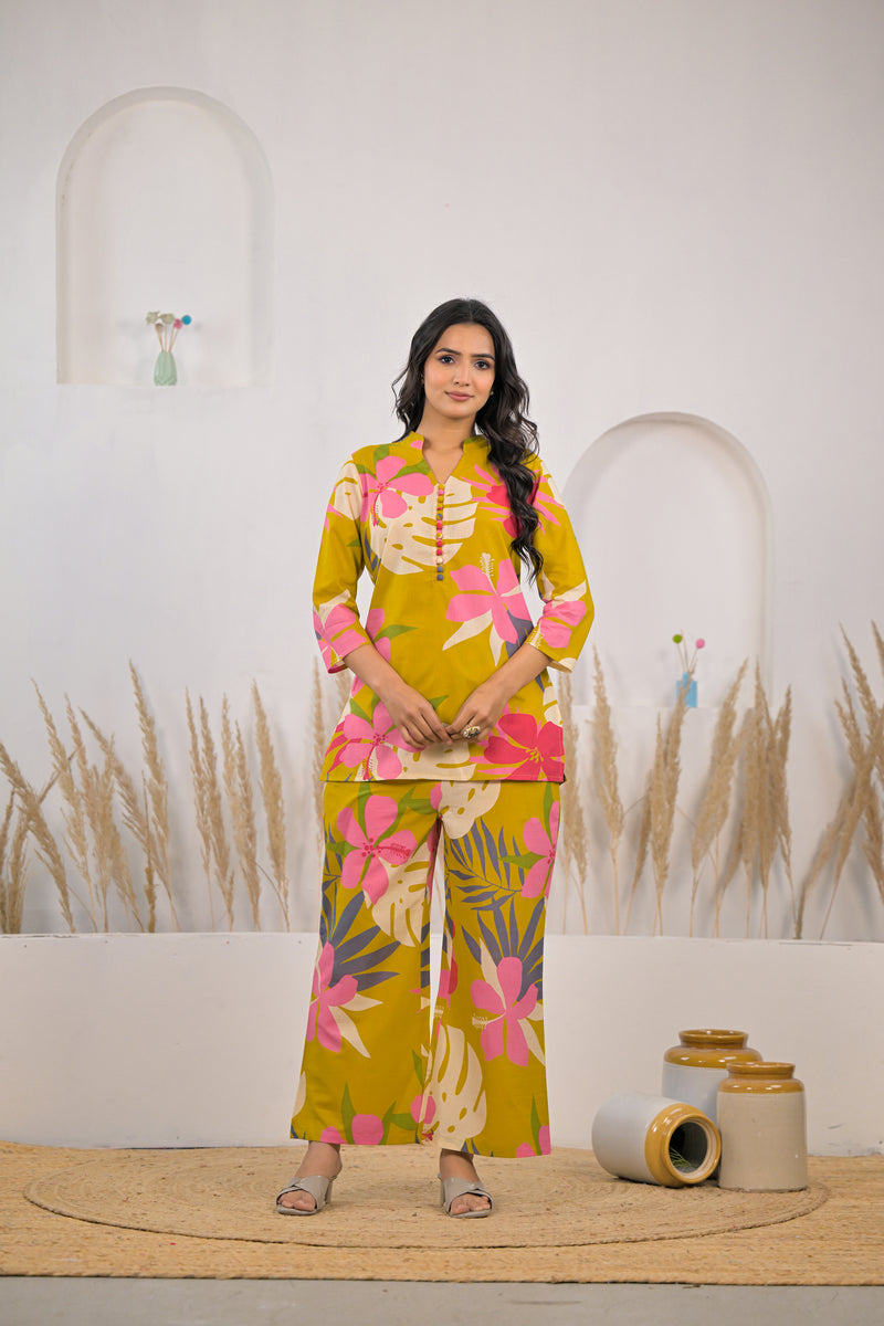 Yellow cotton printed co ord set for girl
