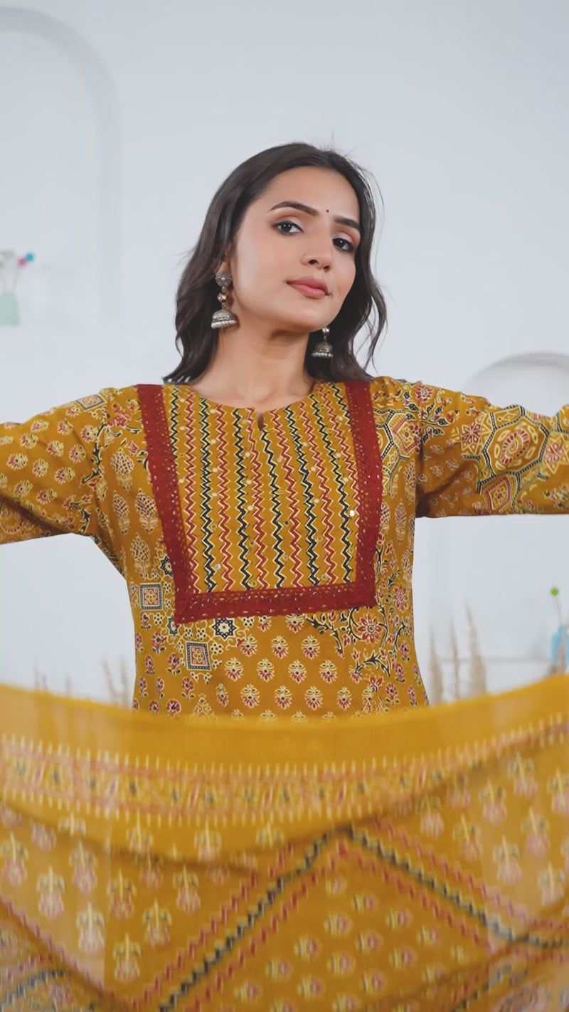 Traditional kurta set video